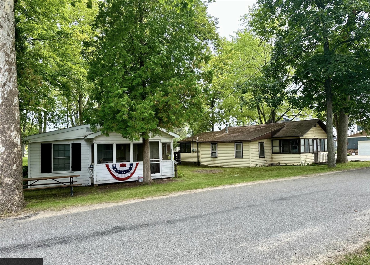 Homes for sale in Wayland, MI | 3140 Sandy Beach St, Wayland, MI 49348 | MLS# 70496612