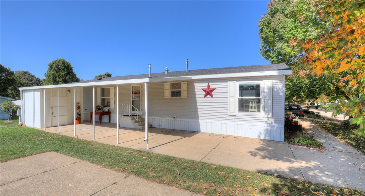 Homes for sale in Byron Center, MI | 7749 Turtle Dove Dr, Byron Center, MI 49315 | MLS# 70496651