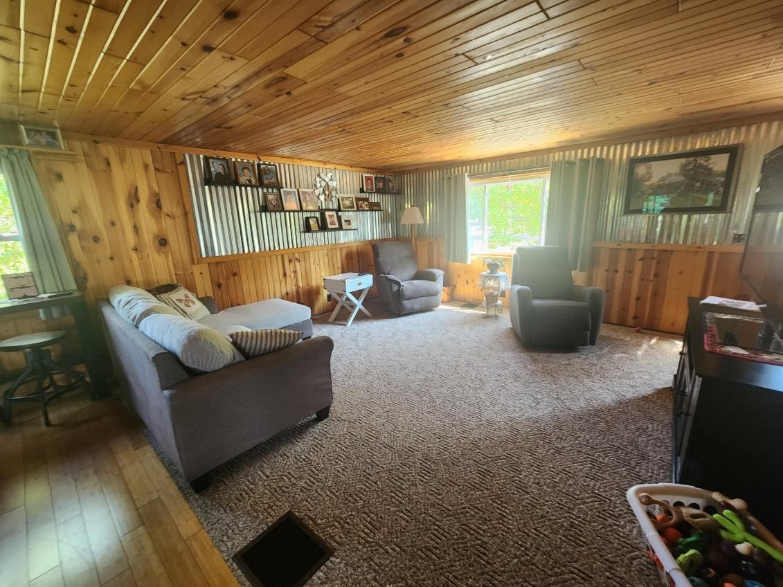 Homes for sale in Rothbury, MI | 7385 S 88Th Ave, Rothbury, MI 49452 | MLS# 70496821