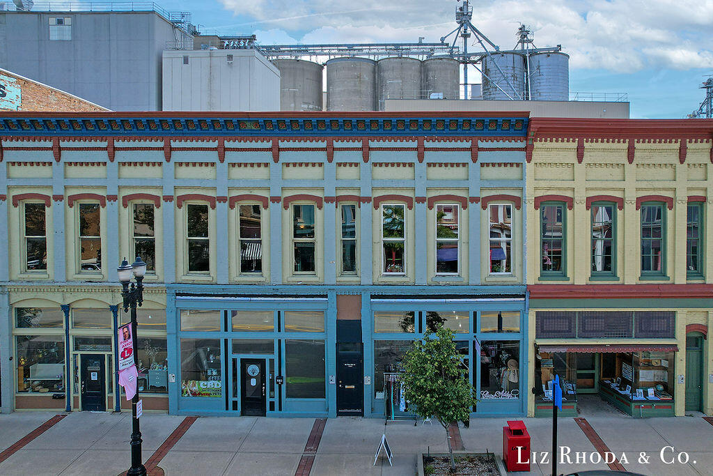 Homes for sale in Lowell, MI | 216 W Main St #6, Lowell, MI 49331 | MLS# 70497119