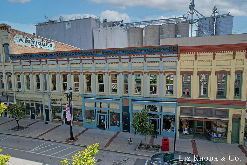 Homes for sale in Lowell, MI | 216 W Main St #6, Lowell, MI 49331 | MLS# 70497119