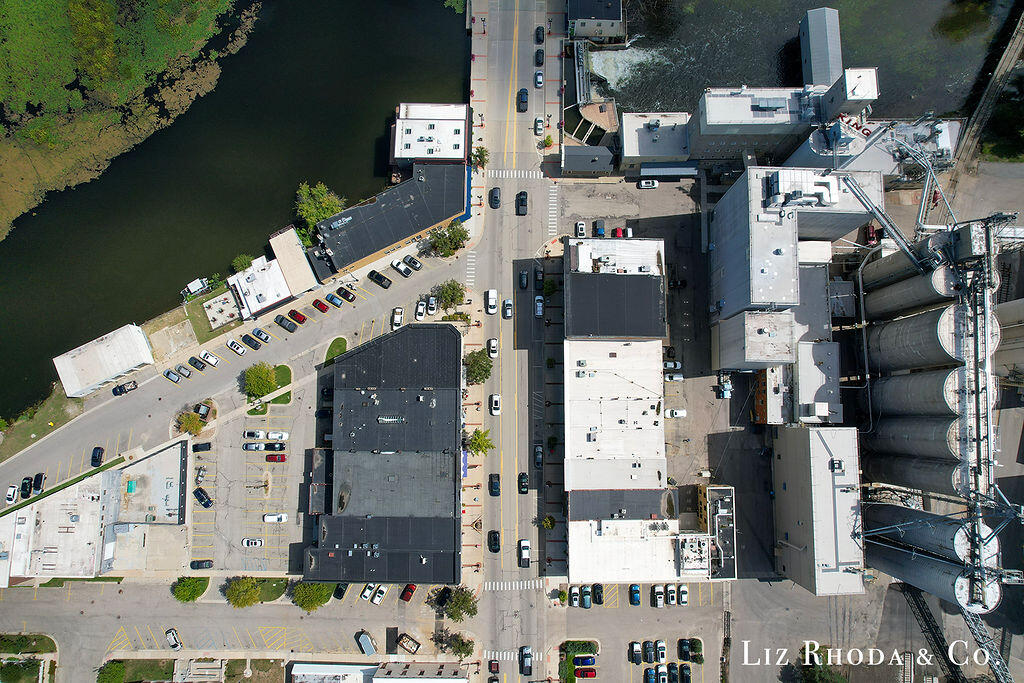 Homes for sale in Lowell, MI | 216 W Main St #6, Lowell, MI 49331 | MLS# 70497119