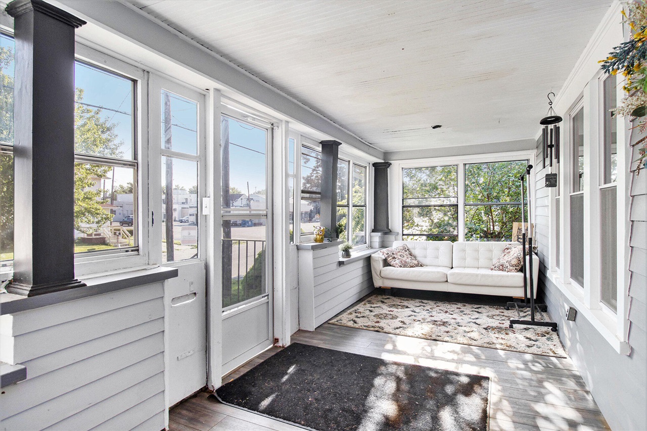 Homes for sale in Battle Creek, MI | 137 Fairfield Ave, Battle Creek, MI 49015 | MLS# 70497191