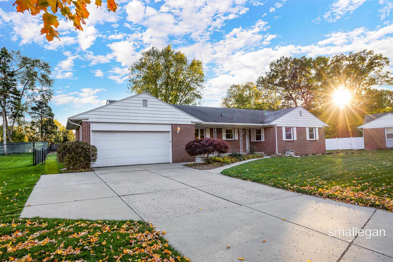 Homes for sale in Grand Rapids, MI | 1454 Forrester St, Grand Rapids, MI 49508 | MLS# 70497225