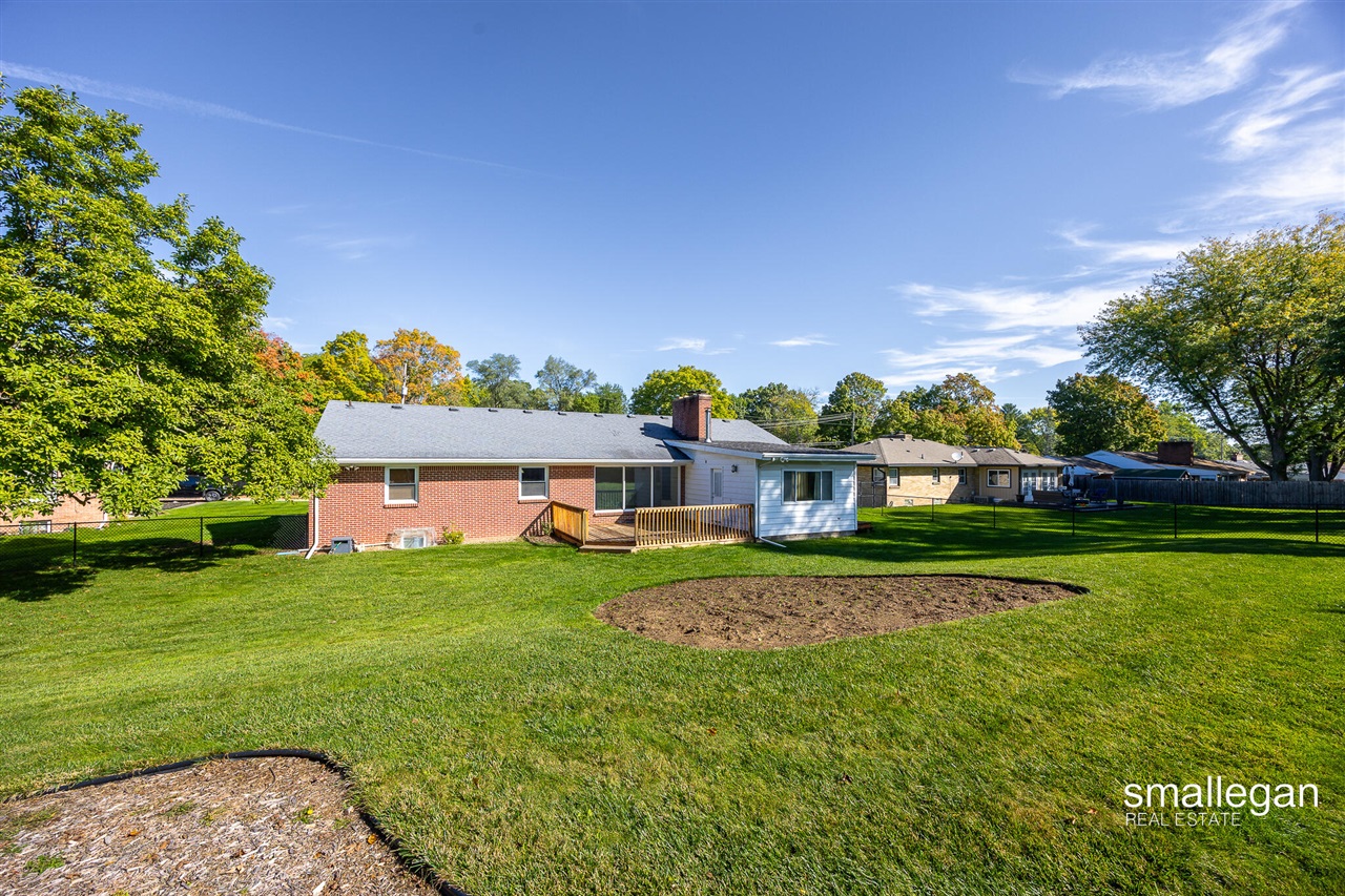 Homes for sale in Grand Rapids, MI | 1454 Forrester St, Grand Rapids, MI 49508 | MLS# 70497225