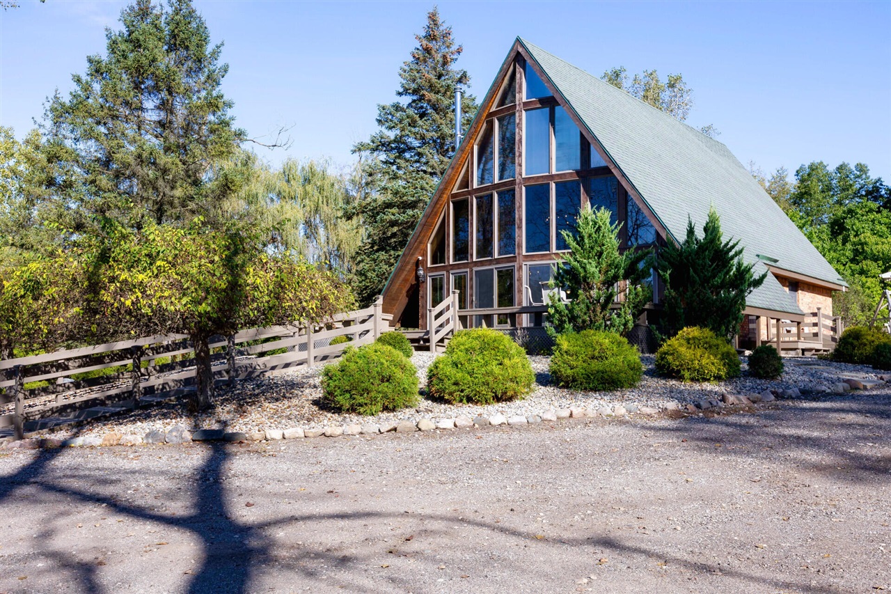 Homes for sale in Brooklyn, MI | 12175 Watkins Rd, Brooklyn, MI 49230 | MLS# 70497327