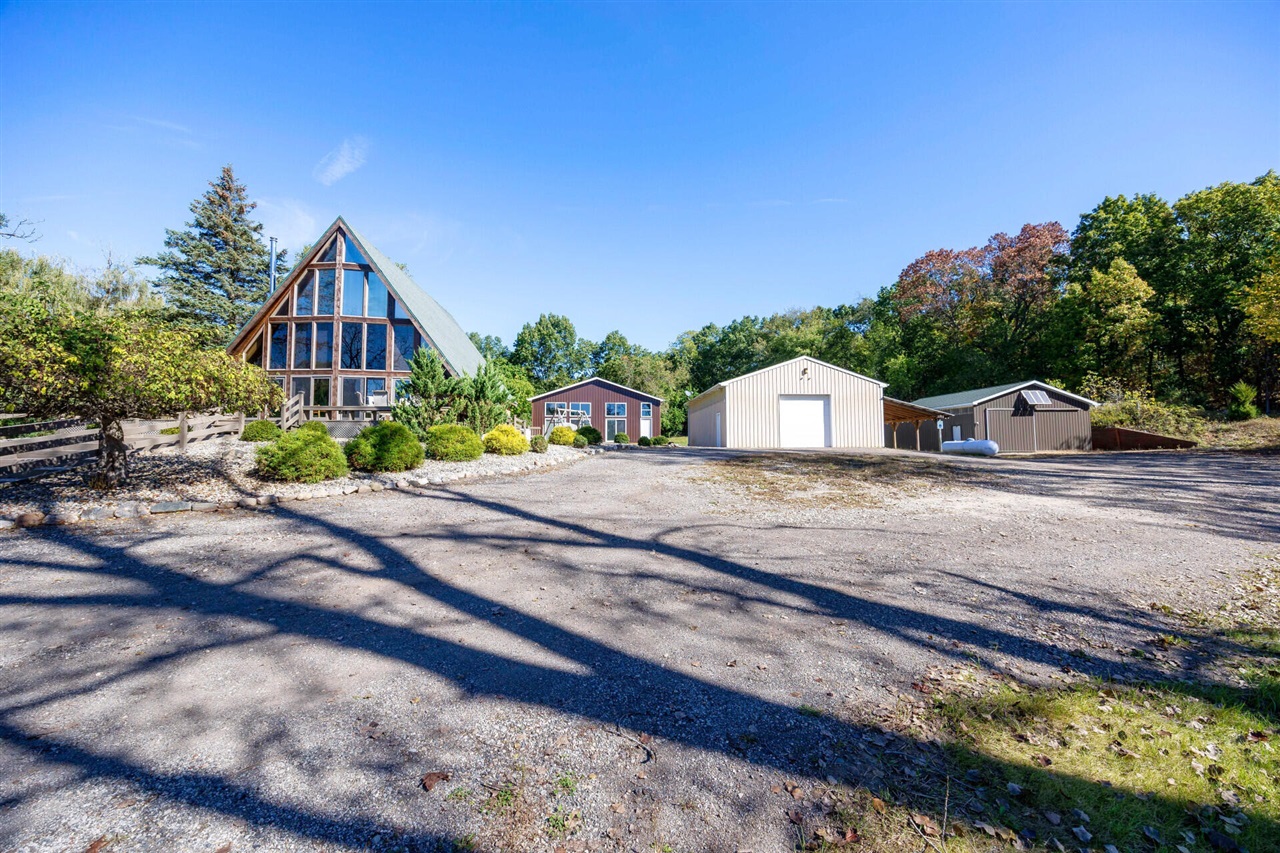 Homes for sale in Brooklyn, MI | 12175 Watkins Rd, Brooklyn, MI 49230 | MLS# 70497327