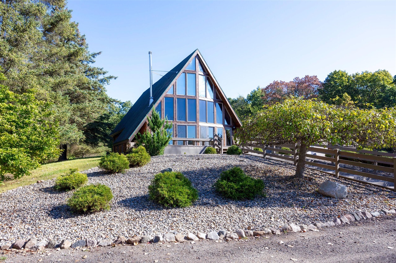 Homes for sale in Brooklyn, MI | 12175 Watkins Rd, Brooklyn, MI 49230 | MLS# 70497327