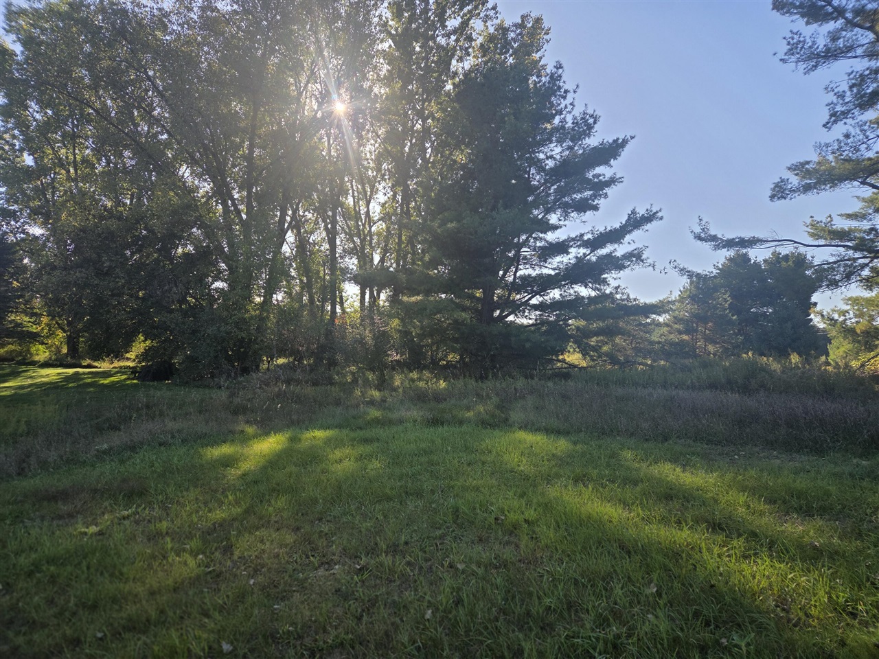 Homes for sale in Canadian Lakes, MI | 11517 Pine Crest Dr, Canadian Lakes, MI 49346 | MLS# 70497390