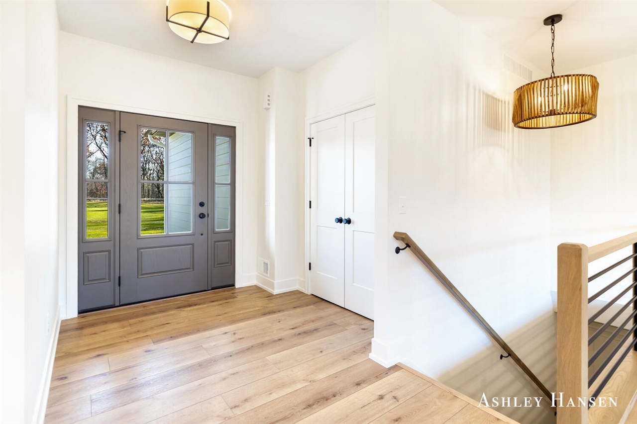 Homes for sale in Rockford, MI | 11035 Shaner Ave, Rockford, MI 49341 | MLS# 70497487