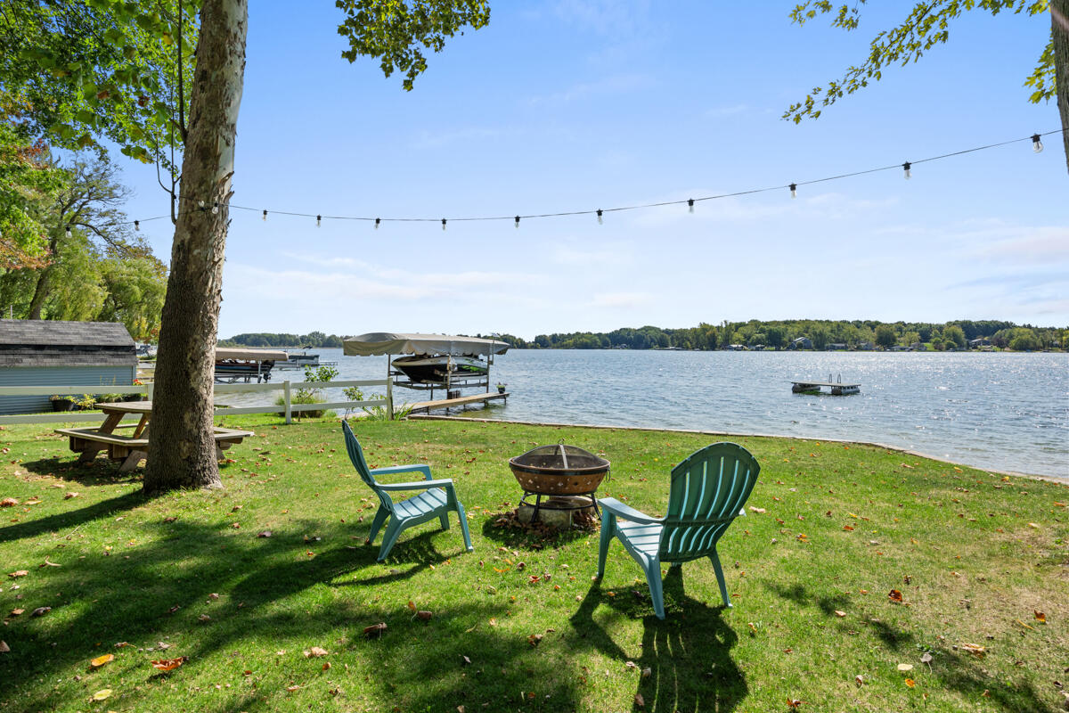 Homes for sale in Allegan, MI | 2529 Miner Lake Dr, Allegan, MI 49010 | MLS# 70497532