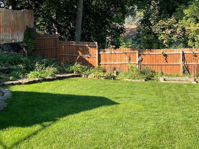 Homes for sale in Grand Rapids, MI | 833 Pine Ave, Grand Rapids, MI 49504 | MLS# 70497806