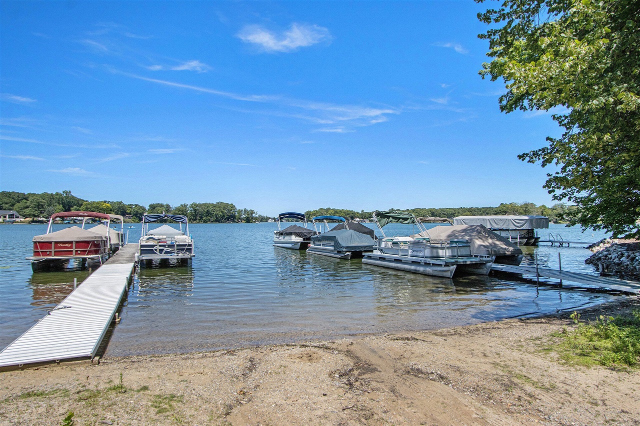 Homes for sale in Plainwell, MI | 12167 Southgate Dr, Plainwell, MI 49080 | MLS# 70497841