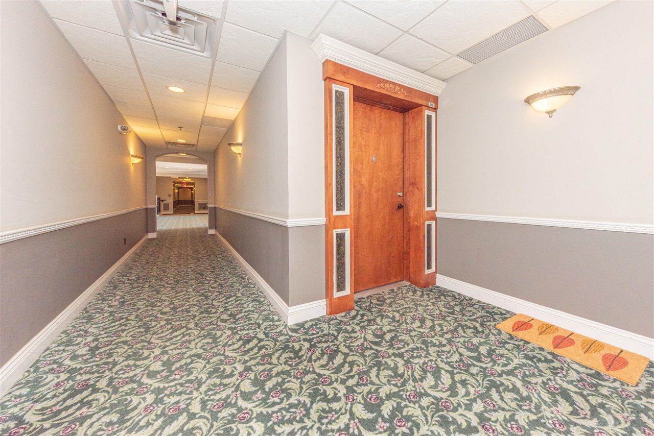 Homes for sale in Ann Arbor, MI | 283 S Zeeb Rd #212, Ann Arbor, MI 48103 | MLS# 70497898