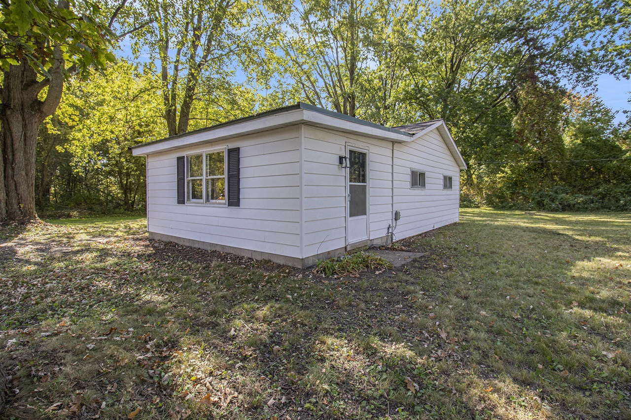 Homes for sale in Crystal, MI | 890 S Senator Rd, Crystal, MI 48818 | MLS# 70497941