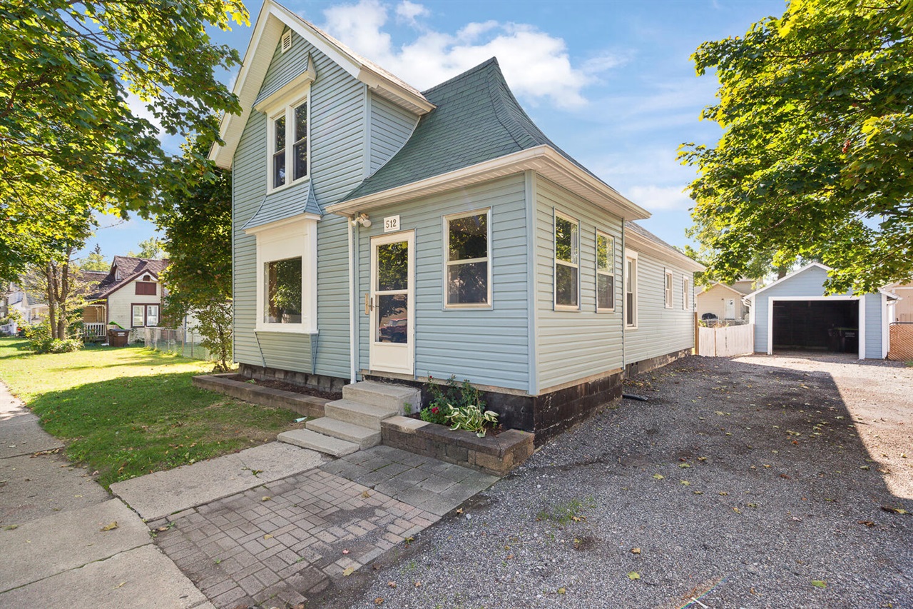 Homes for sale in Adrian, MI | 512 French St St, Adrian, MI 49221 | MLS# 70498020