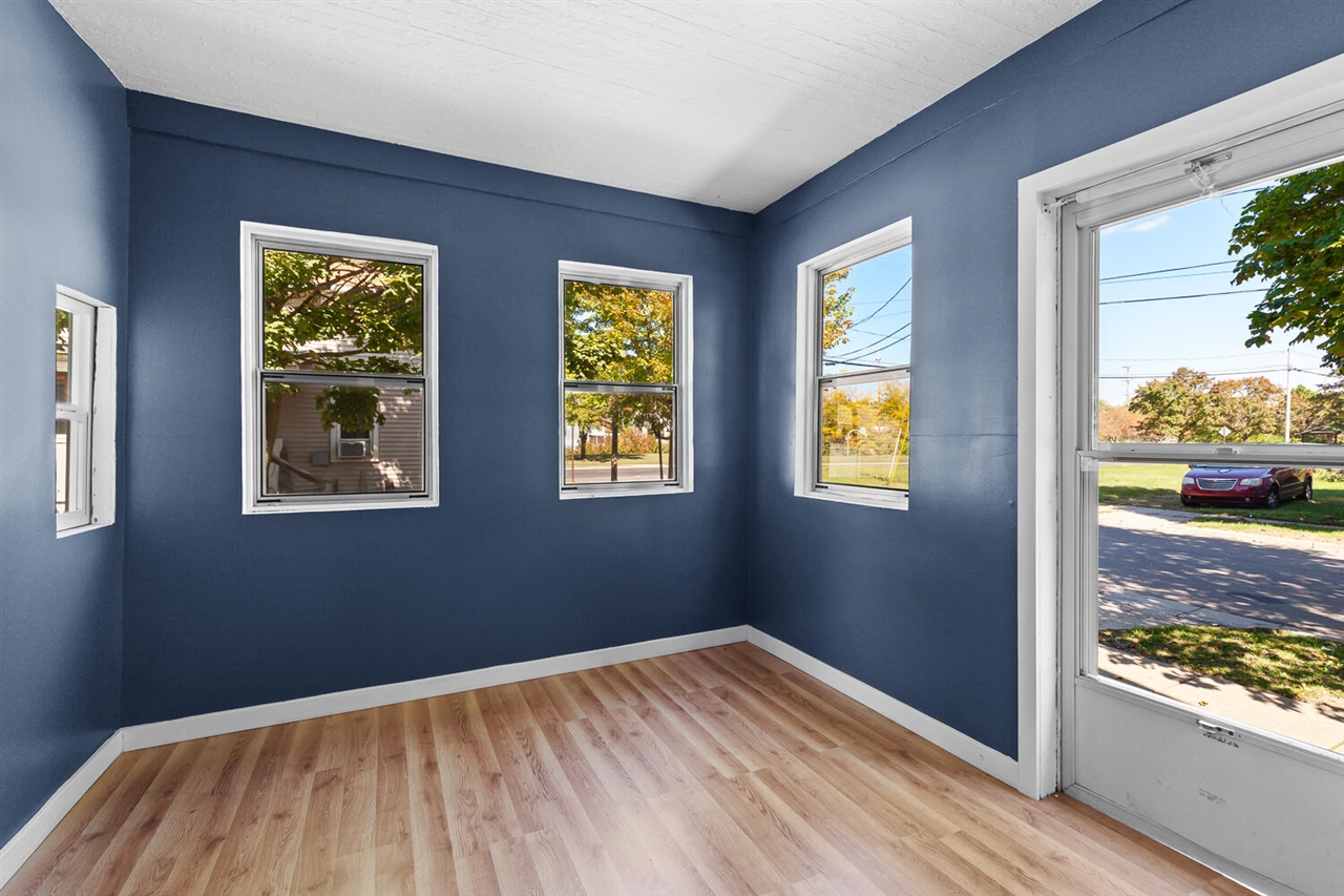 Homes for sale in Adrian, MI | 512 French St St, Adrian, MI 49221 | MLS# 70498020