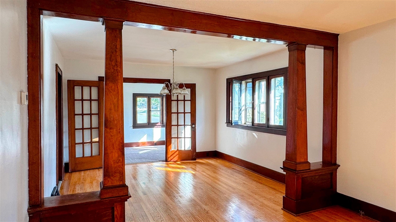 Homes for sale in Grand Rapids, MI | 2030 Sinclair Ave, Grand Rapids, MI 49505 | MLS# 70498039