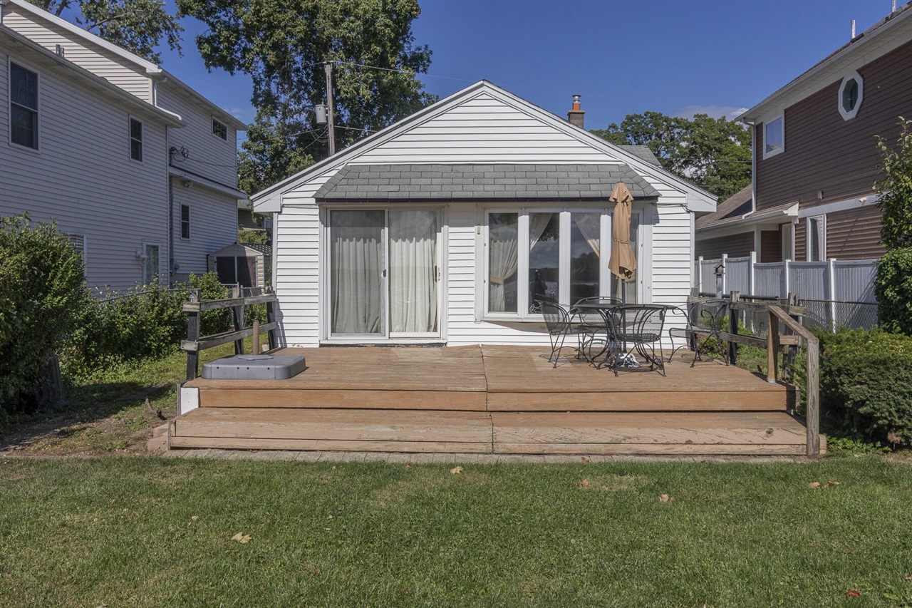 Homes for sale in Portage, MI | 5188 Deep Point Dr, Portage, MI 49002 | MLS# 70498144