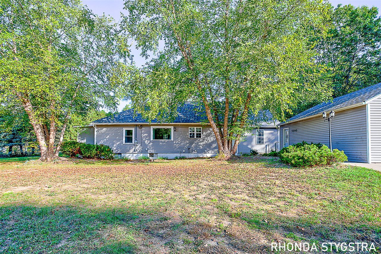 Homes for sale in Comstock Park, MI | 5090 Wakefield Ave, Comstock Park, MI 49321 | MLS# 70498166