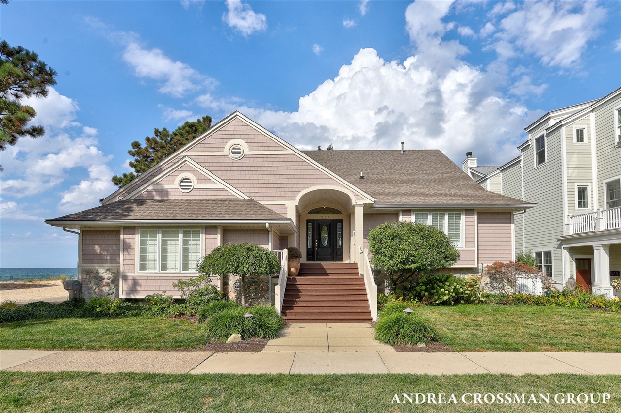 Homes for sale in Saint Joseph, MI | 1020 Lions Park Dr, Saint Joseph, MI 49085 | MLS# 70498214