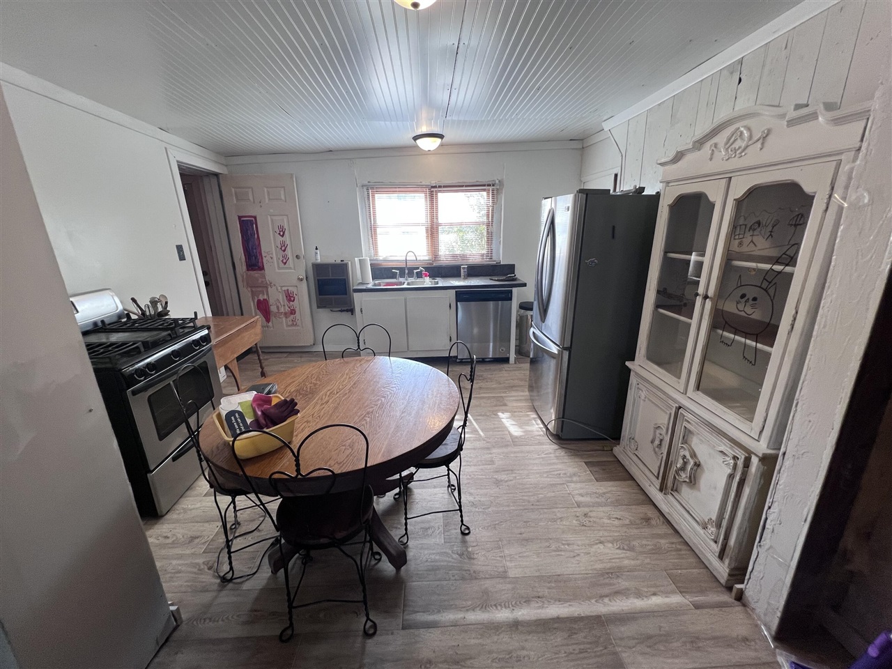 Homes for sale in Michigan Center, MI | 423 S Lakeside Dr, Michigan Center, MI 49254 | MLS# 70498270