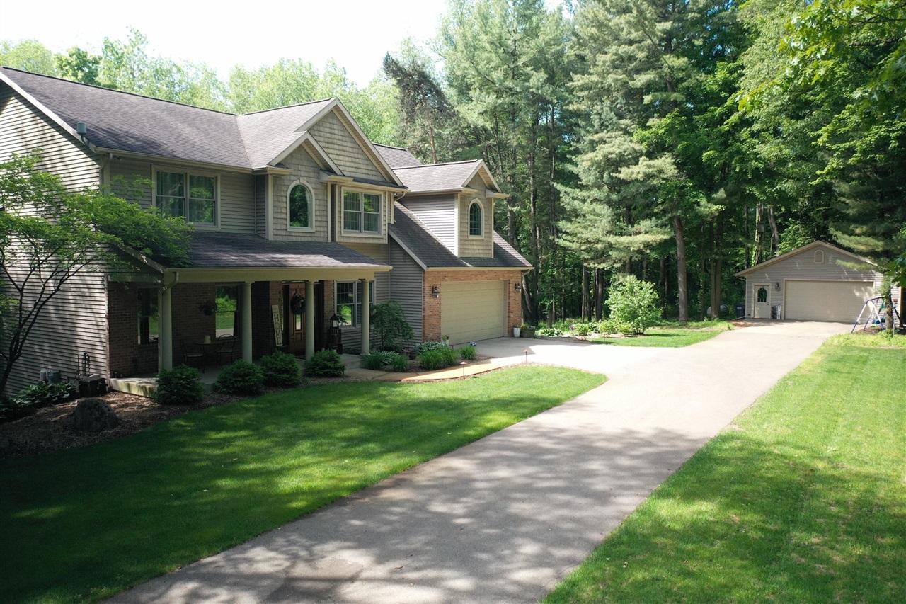 Homes for sale in Richland, MI | 10407 Huckleberry Ln, Richland, MI 49083 | MLS# 70498274