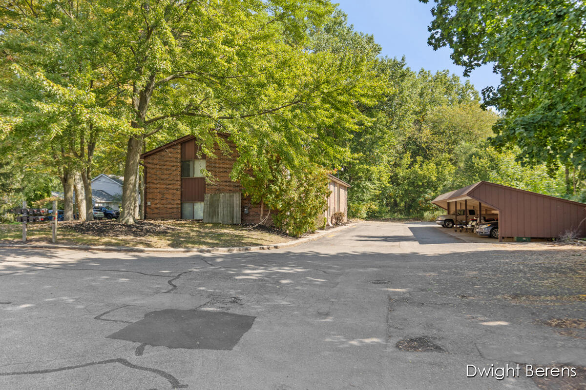 Homes for sale in Grand Rapids, MI | 116 Coleman St, Grand Rapids, MI 49548 | MLS# 70498371