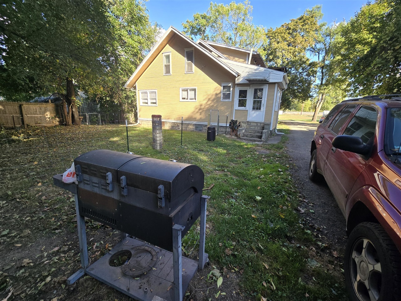 Homes for sale in Michigan Center, MI | 221 Grand St, Michigan Center, MI 49254 | MLS# 70498587