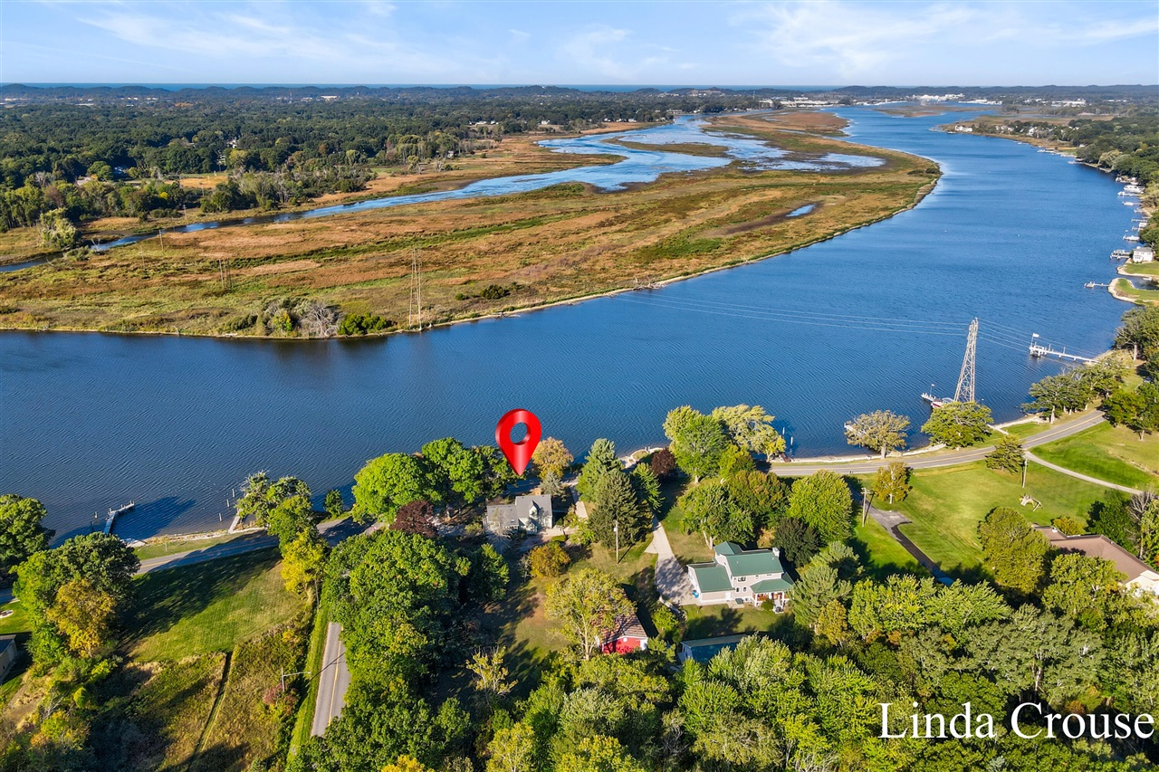 Homes for sale in Spring Lake, MI | 14893 Boom Rd, Spring Lake, MI 49456 | MLS# 70498592