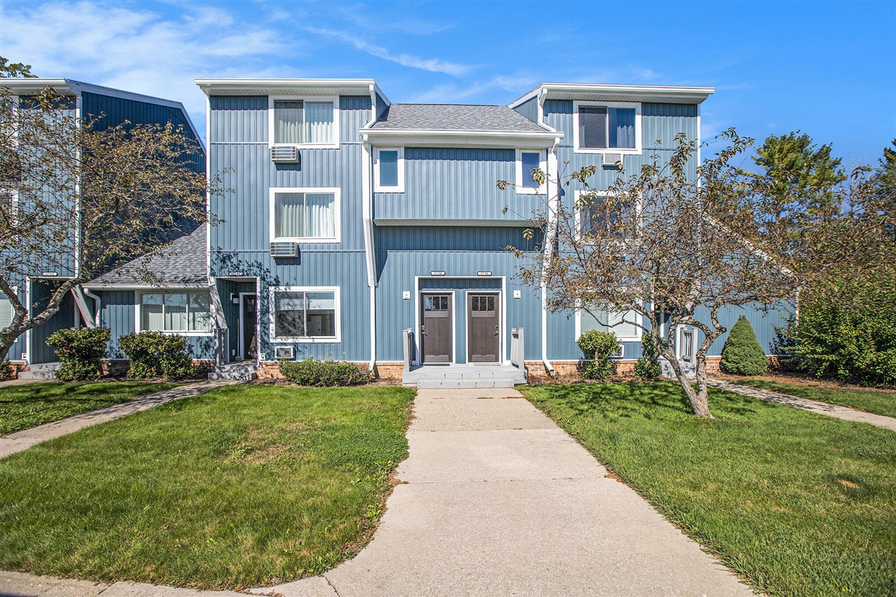 Homes for sale in Williamsburg, MI | 5734 Hilltop Way Way #14, Williamsburg, MI 49690 | MLS# 70498645