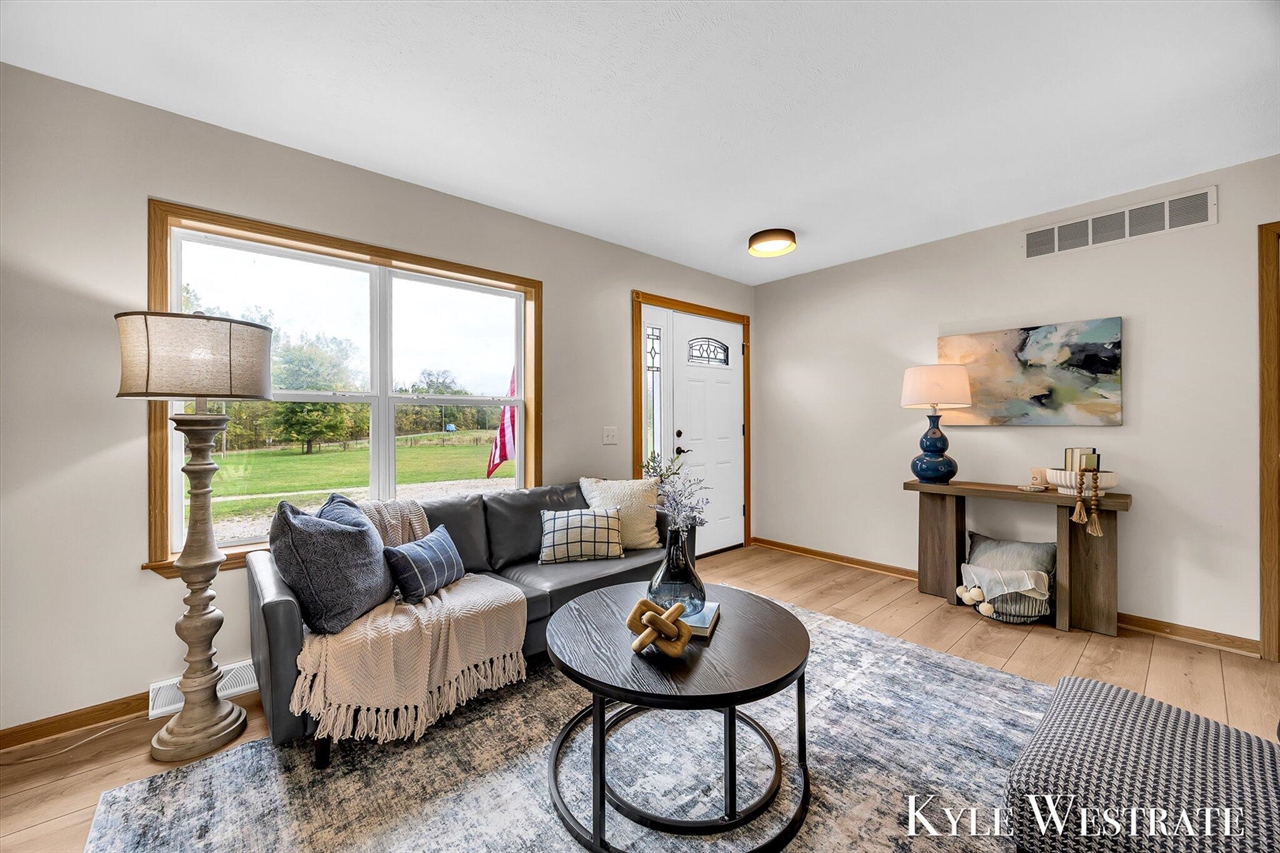 Homes for sale in Lowell, MI | 11689 Tj Ln, Lowell, MI 49331 | MLS# 70498712