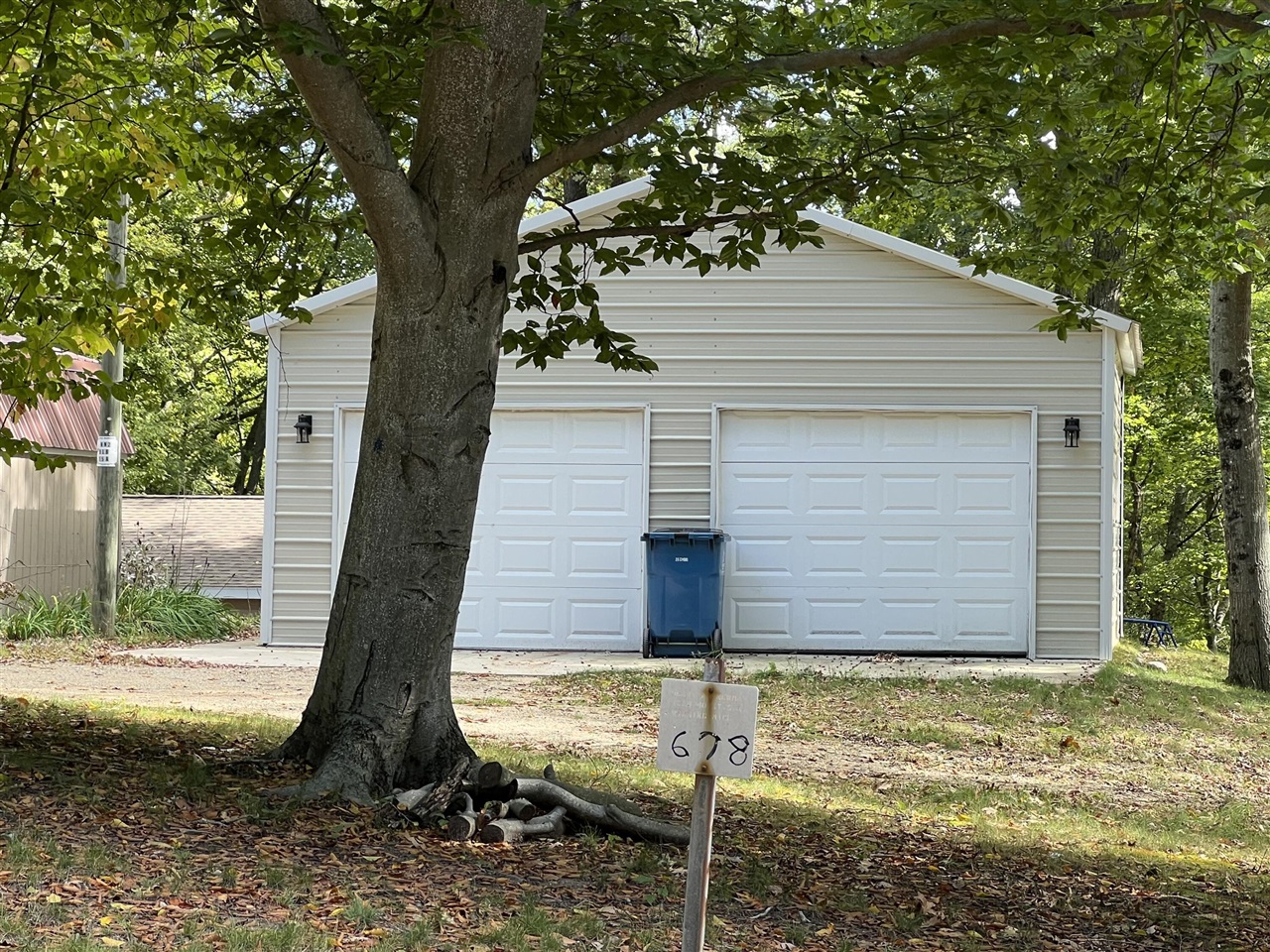 Homes for sale in Lakeview, MI | 11471 Birch Dr, Lakeview, MI 48850 | MLS# 70498760