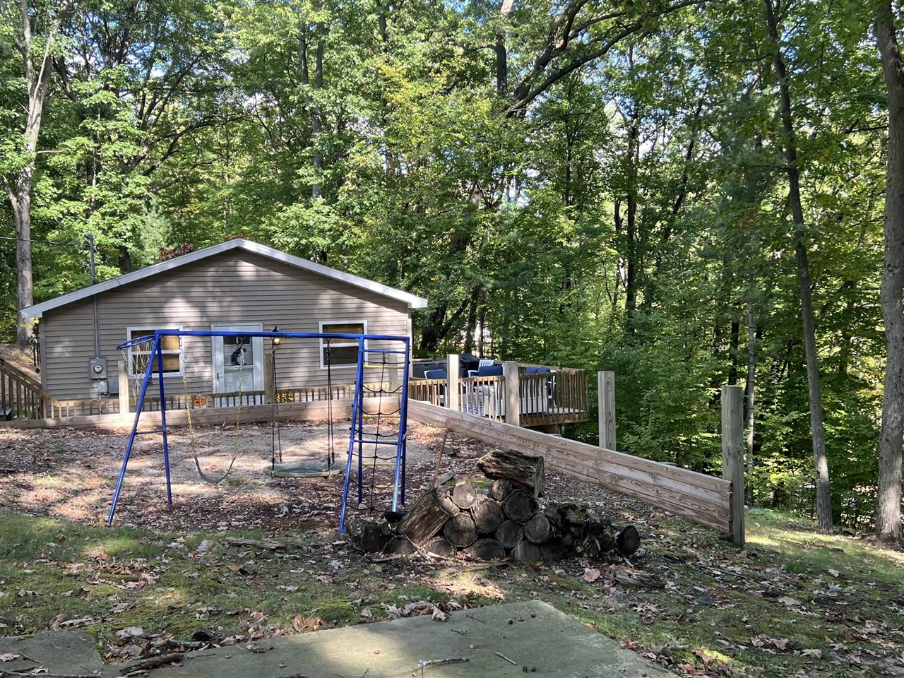 Homes for sale in Lakeview, MI | 11471 Birch Dr, Lakeview, MI 48850 | MLS# 70498760