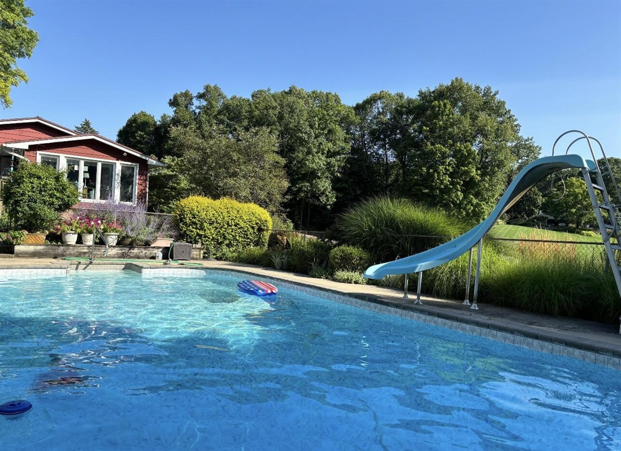 Homes for sale in Grandville, MI | 925 Parsons St, Grandville, MI 49418 | MLS# 70498829