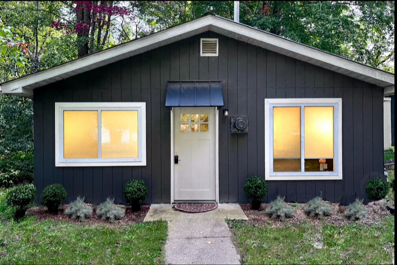 Homes for sale in Cadillac, MI | 121 Henderson Pl Pl, Cadillac, MI 49601 | MLS# 70498837