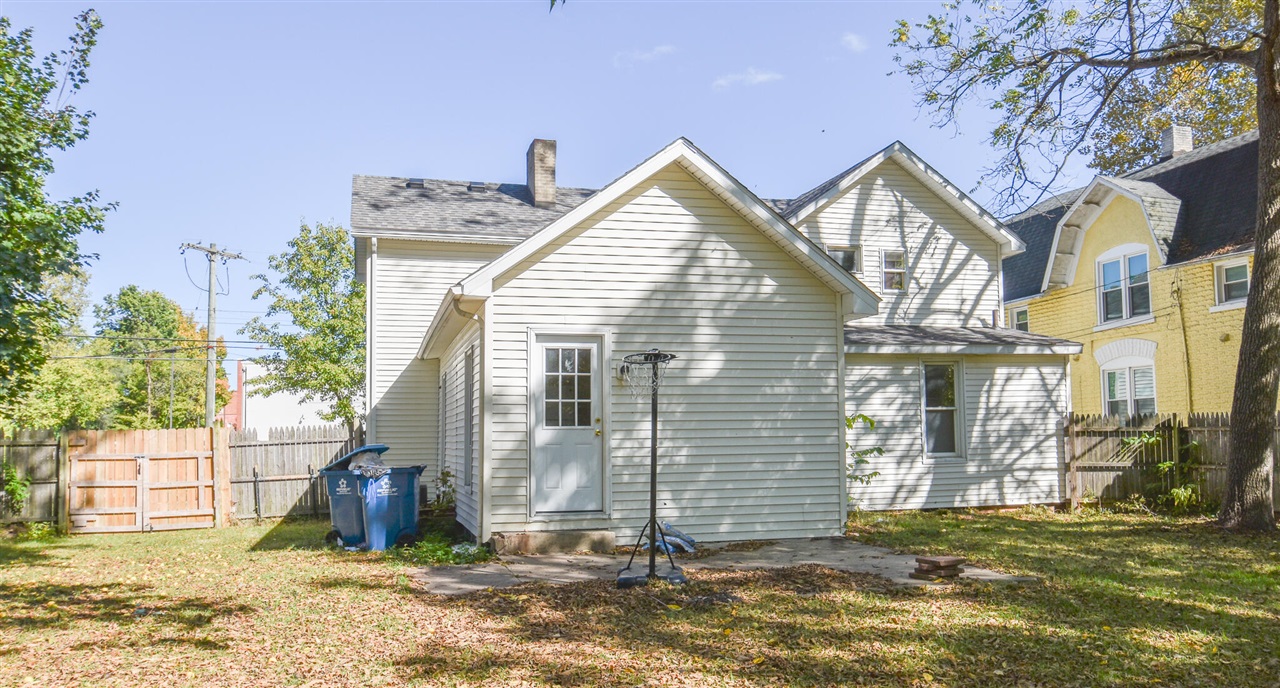 Homes for sale in Coldwater, MI | 67 W Washington St, Coldwater, MI 49036 | MLS# 70498910