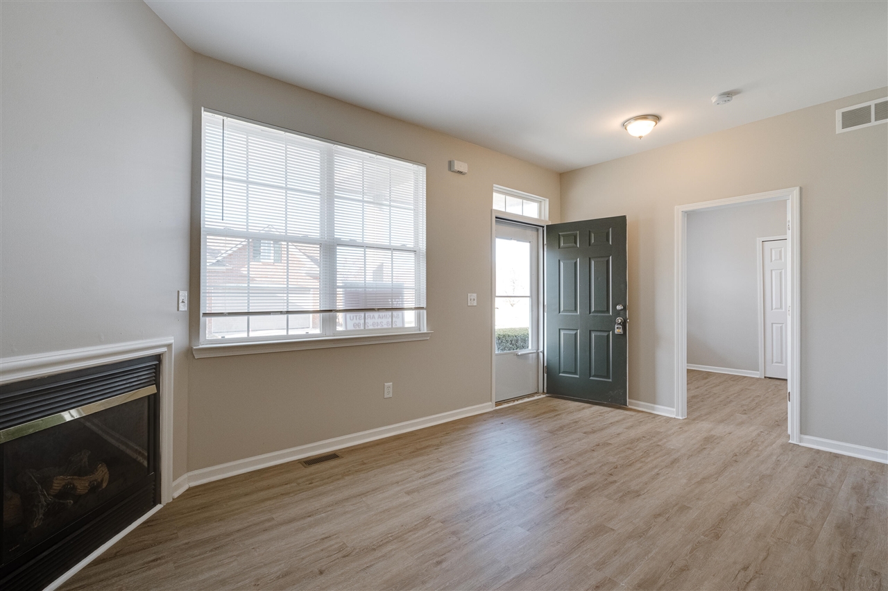 Homes for sale in New Boston, MI | 29581 Trail Creek Dr, New Boston, MI 48164 | MLS# 70498954