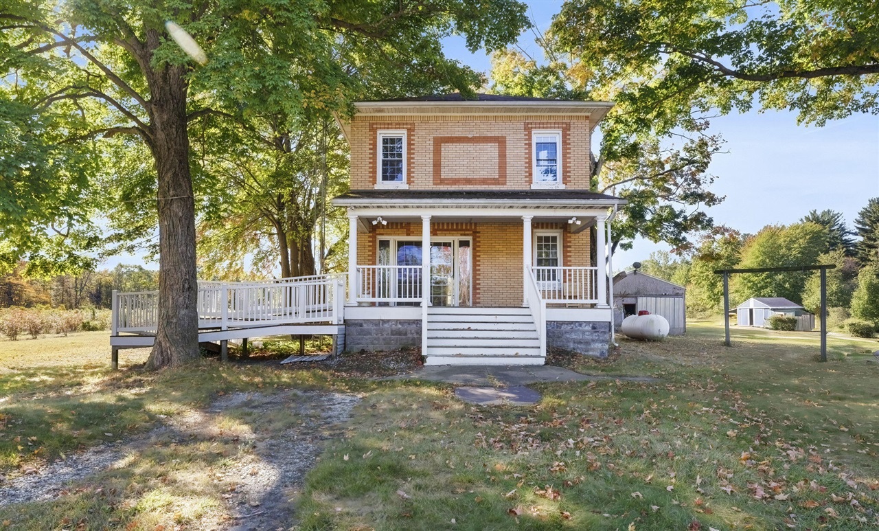 Homes for sale in New Buffalo, MI | 11160 Farina Rd, New Buffalo, MI 49117 | MLS# 70499073