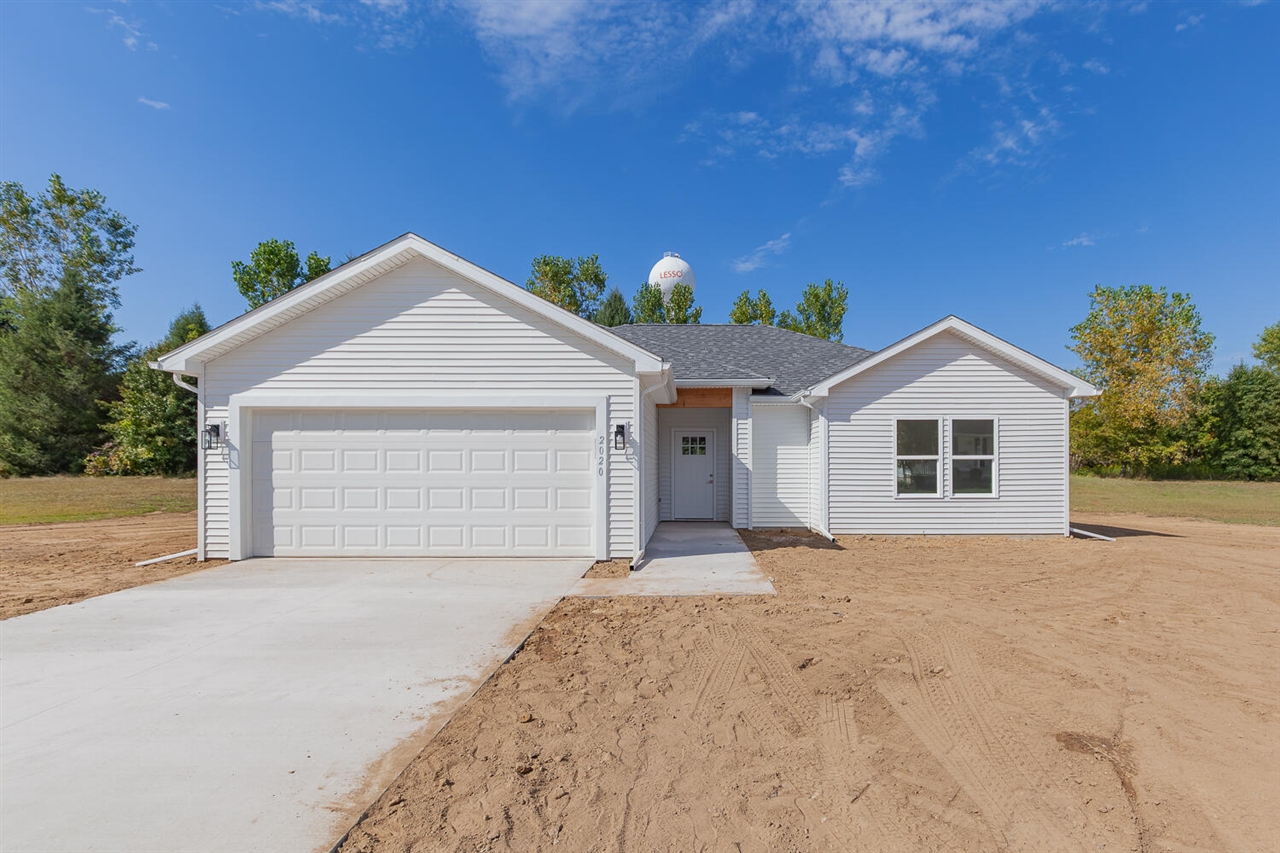 Homes for sale in Adrian, MI | 2026 Green Acres Dr, Adrian, MI 49221 | MLS# 70499078