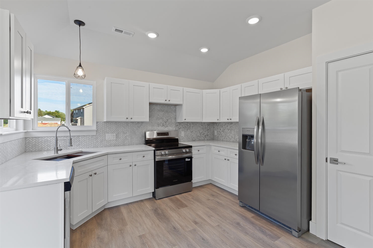 Homes for sale in Adrian, MI | 2026 Green Acres Dr, Adrian, MI 49221 | MLS# 70499078