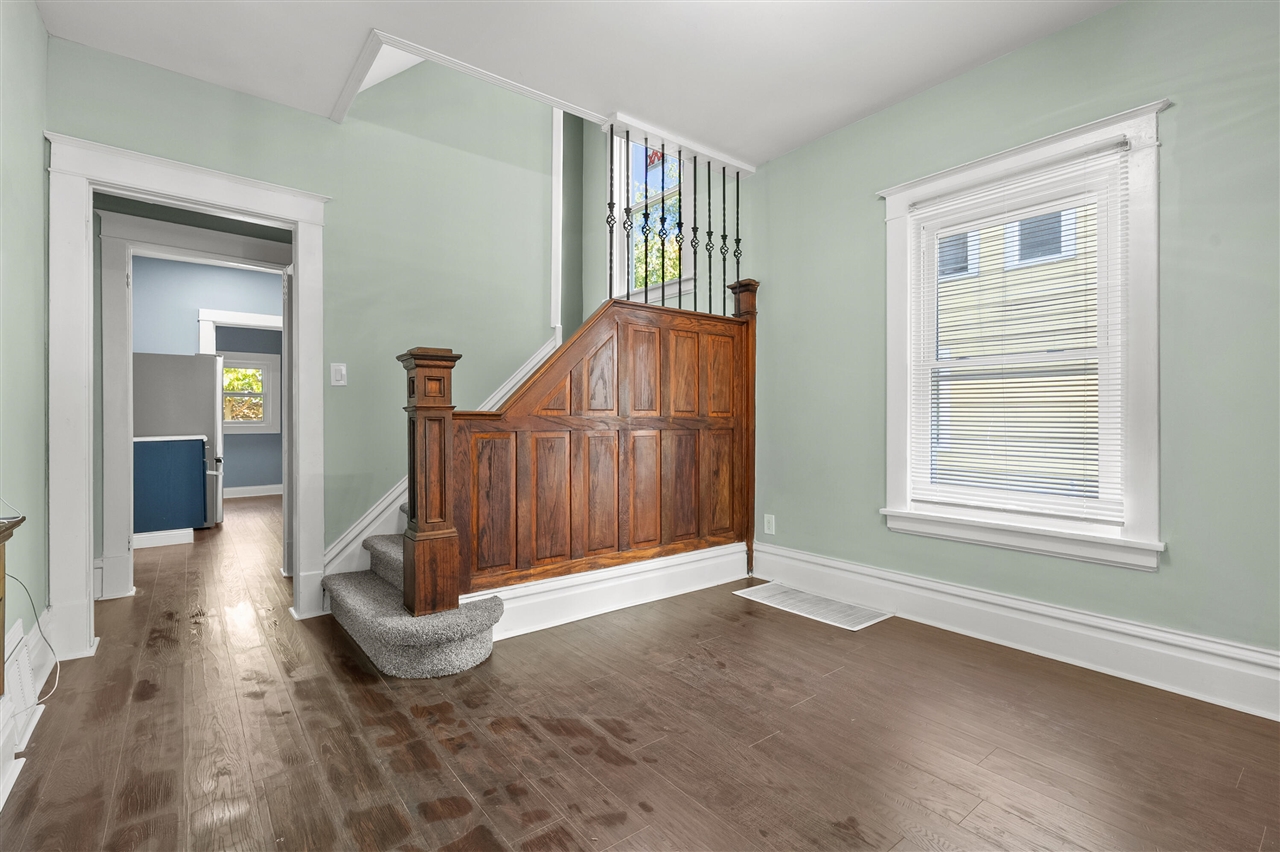 Homes for sale in Kalamazoo, MI | 607 Reed Ave, Kalamazoo, MI 49001 | MLS# 70499154