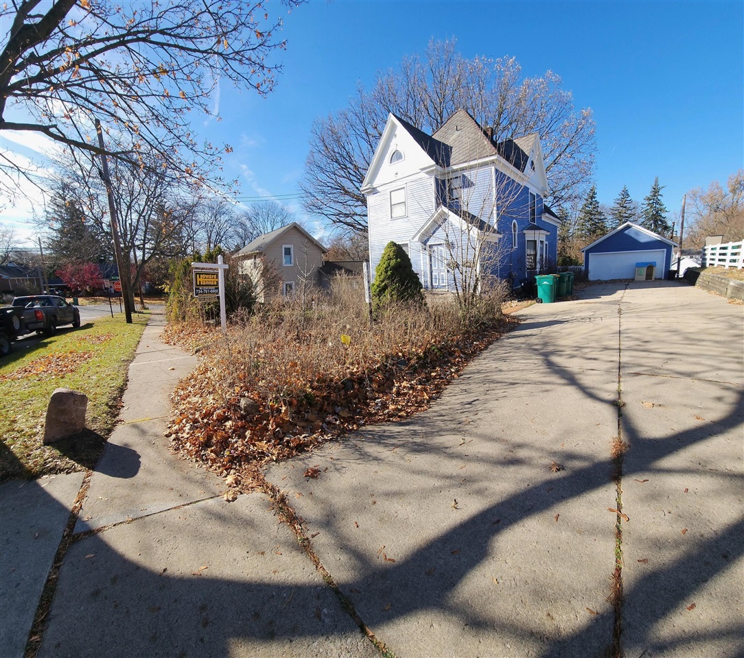 Homes for sale in Saline, MI | 116 W Mckay St, Saline, MI 48176 | MLS# 70499156