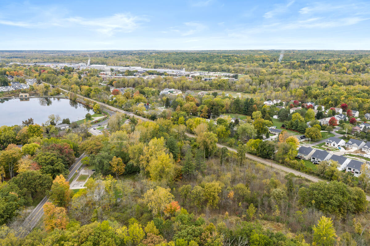 Homes for sale in Ada, MI | 962 Buttrick Ave, Ada, MI 49301 | MLS# 70499322