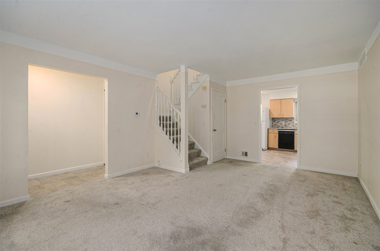 Homes for sale in Harper Woods, MI | 20537 Williamsburg Ct, Harper Woods, MI 48225 | MLS# 70499592