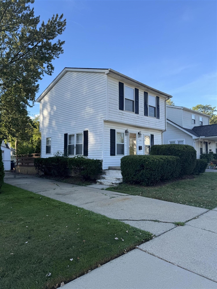 Homes for sale in Clawson, MI | 253 Massoit St, Clawson, MI 48017 | MLS# 70499601