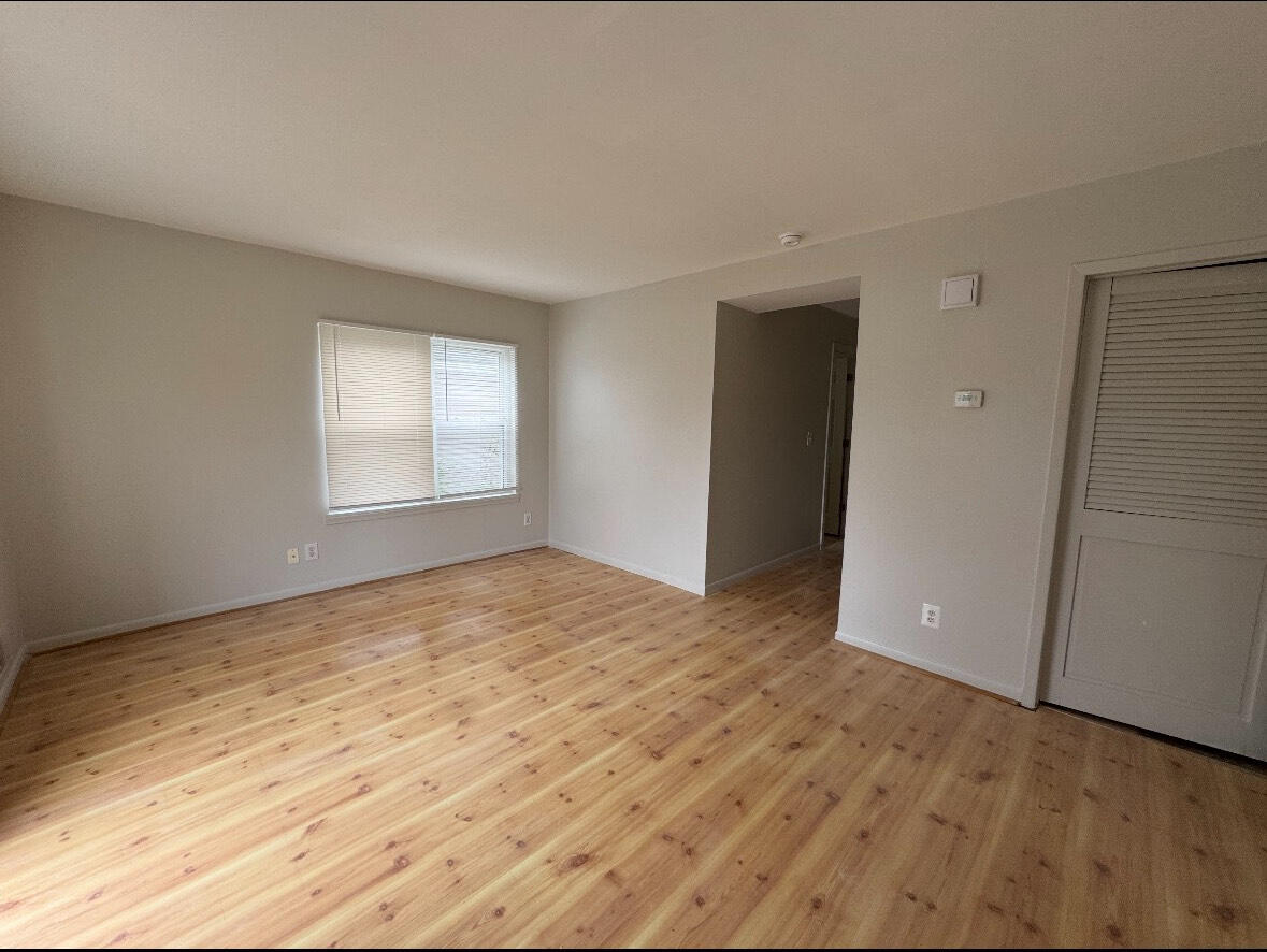 Homes for sale in Clawson, MI | 253 Massoit St, Clawson, MI 48017 | MLS# 70499601