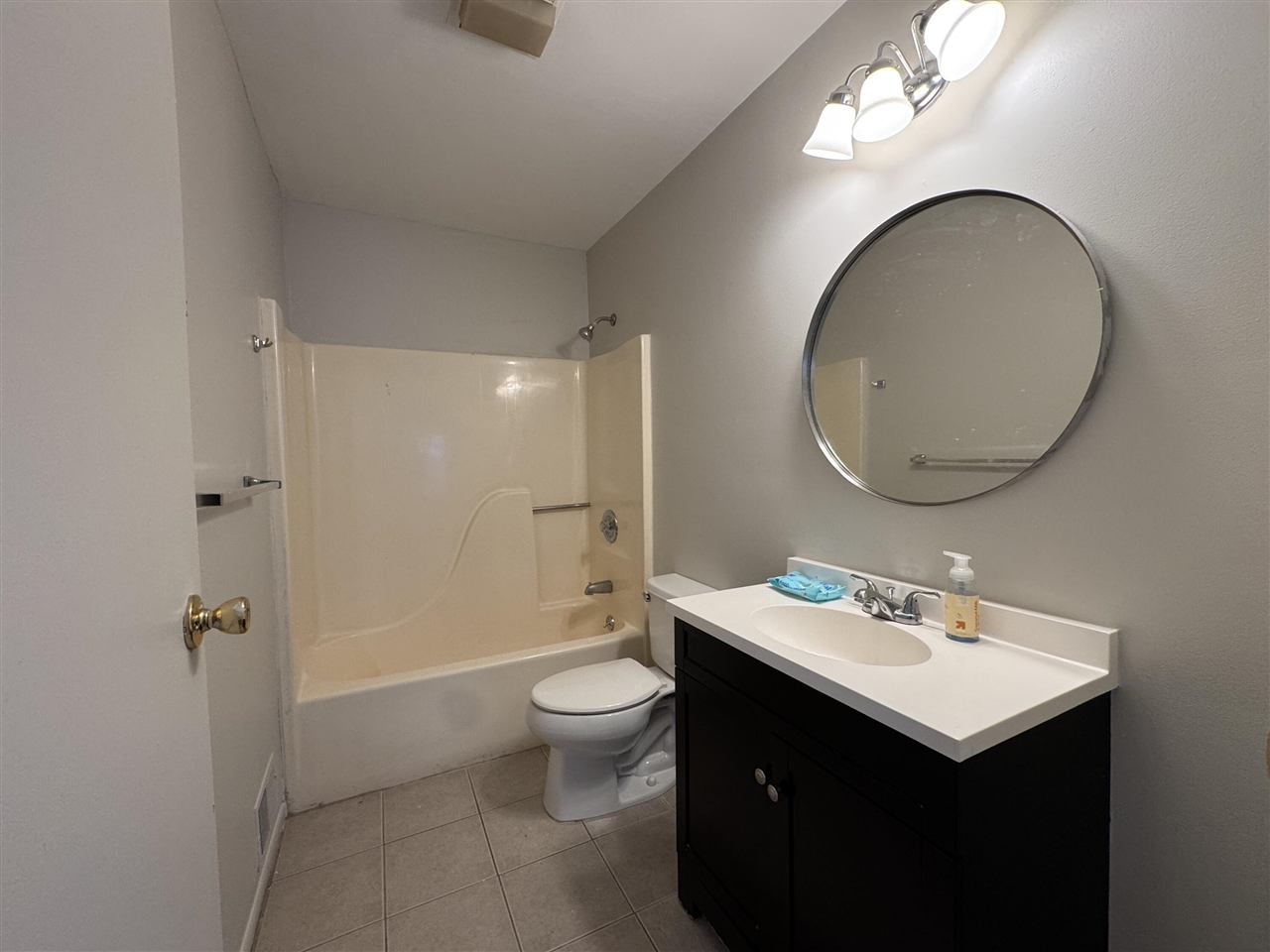 Homes for sale in Clawson, MI | 253 Massoit St, Clawson, MI 48017 | MLS# 70499601