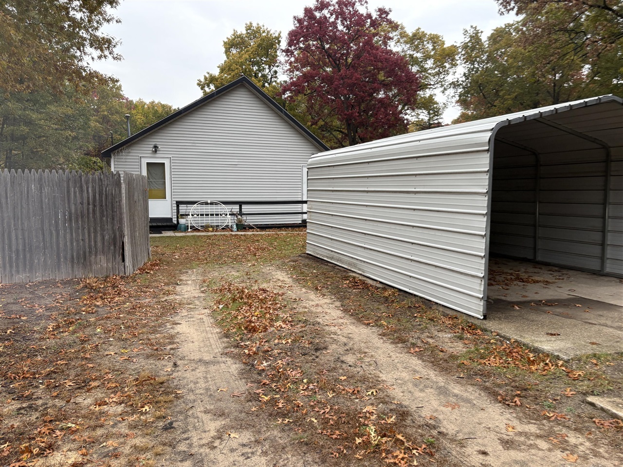 Homes for sale in Norton Shores, MI | 2973 Valk St, Norton Shores, MI 49444 | MLS# 70499699