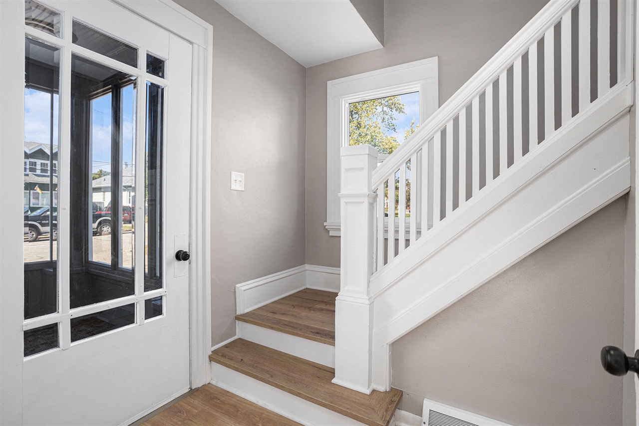 Homes for sale in Battle Creek, MI | 78 Central St, Battle Creek, MI 49017 | MLS# 70499824